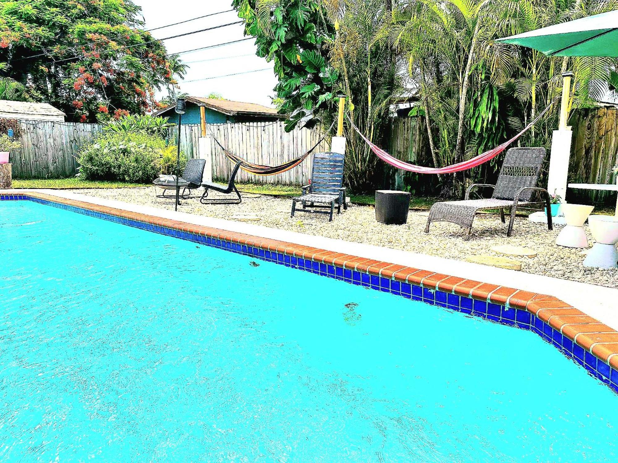 Pool House Resort Heated Swimming Pool Family Getaway Cutler Bay Exterior foto