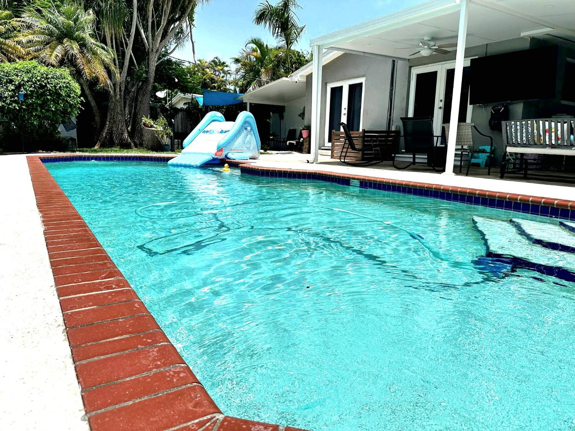 Pool House Resort Heated Swimming Pool Family Getaway Cutler Bay Exterior foto